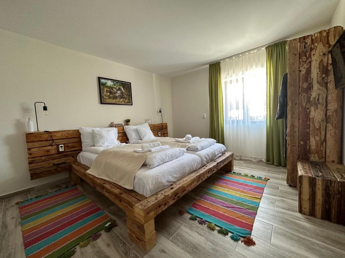 Pensiunea Vis Alpin Belis Bagian luar foto